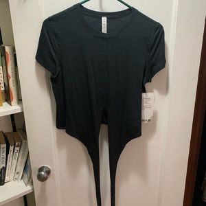 Time to Restore Lululemon top